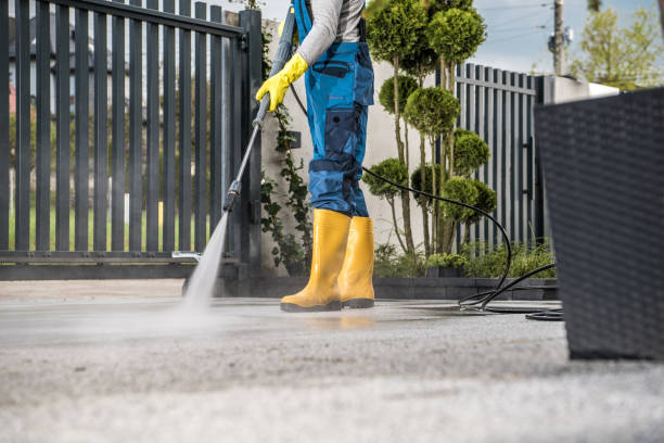 Best Oil and Grease Removal from Surfaces in Norwalk, IA